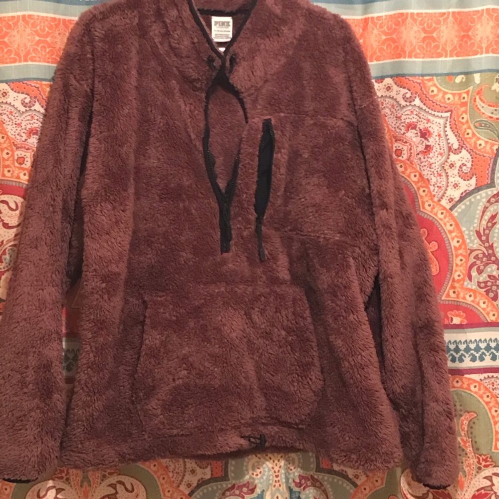 Victoria Secret/Pink Pullover